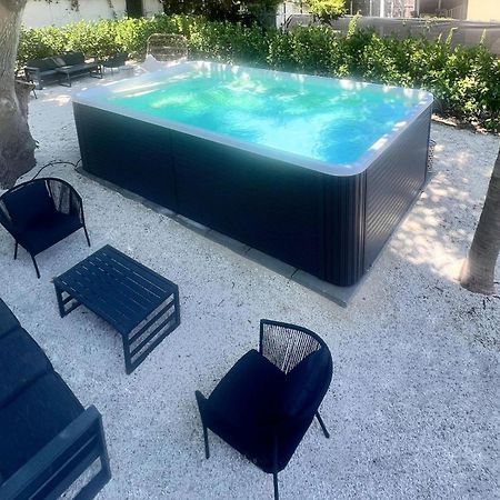 Roami At Grove 27 Apartamento Miami Exterior foto